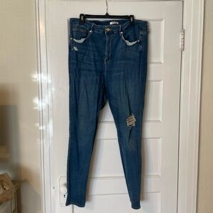 Good American Good Legs Distressed Skinny Jeans